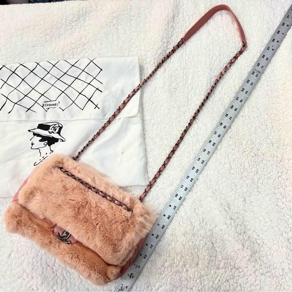 Chanel Crossbody Bag - Picture 4 of 14